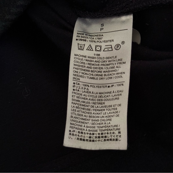 Banana Republic Women's Short Plaid Jacket - Picture 9 of 9